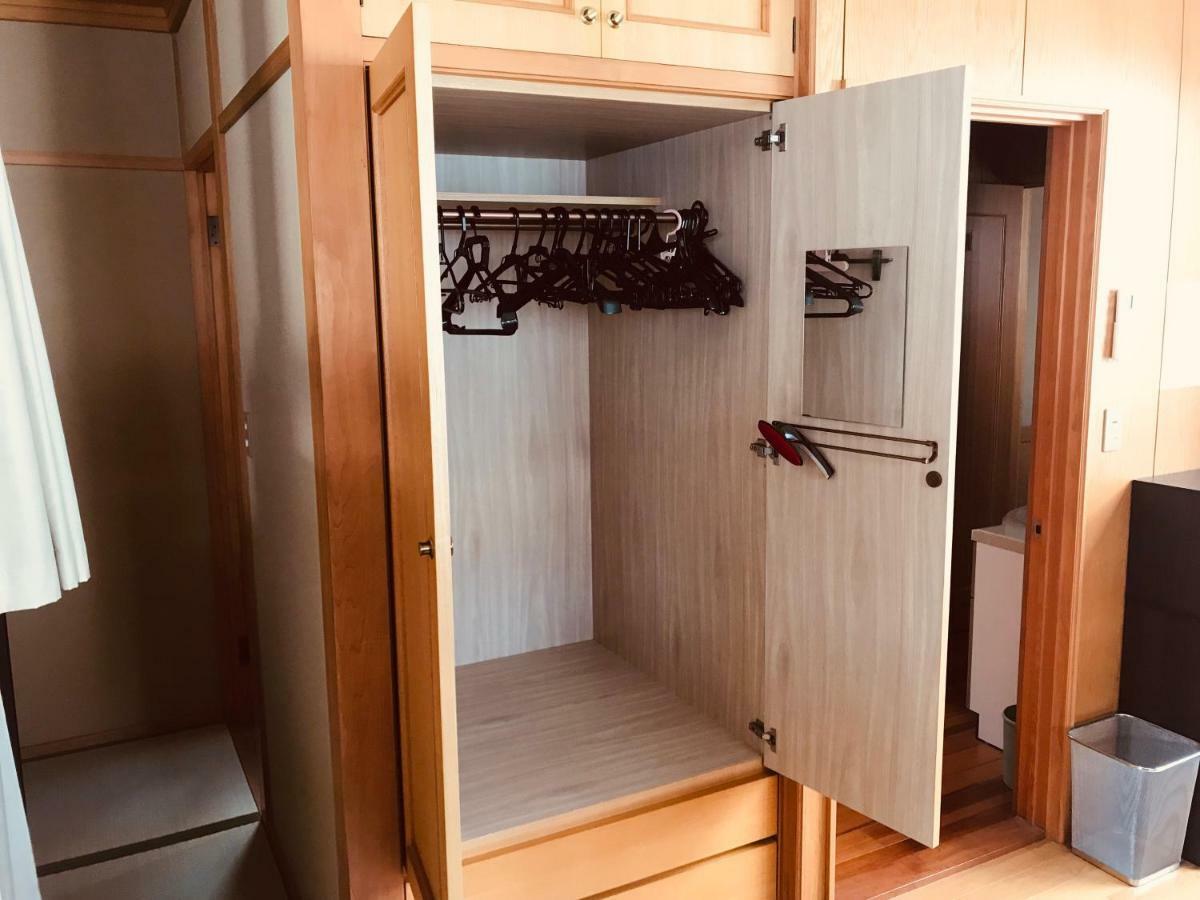 Ropeway St. Guesthouse Matsuyama  Phòng bức ảnh